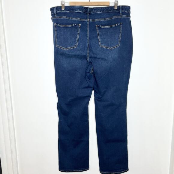 Talbots Barely Boot Cut Jeans Womens Size 20W Mid Rise Dark Wash Bootcut Stretch - Picture 4 of 6